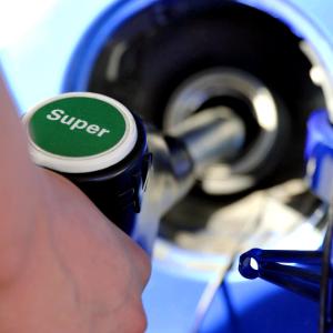 Benzina