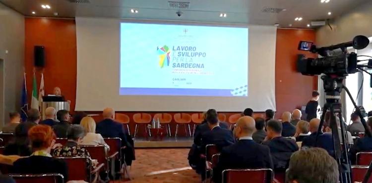 Confernza Lavoro e sviluppo