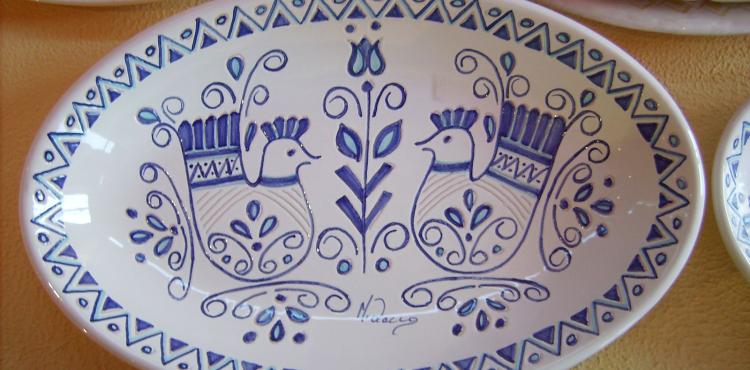 un esempio di ceramica artigianale un esempio di ceramica artigianale