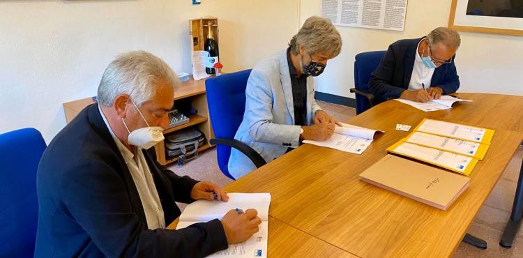 la sigla dell'accordo