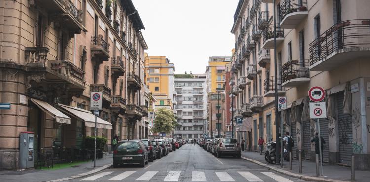<span>Photo by <a href="https://unsplash.com/@kadircelep?utm_source=unsplash&utm_medium=referral&utm_content=creditCopyText">Kadir Celep</a> on <a href="https://unsplash.com/s/photos/milan?utm_source=unsplash&utm_medium=referral&utm_content=creditCopyText">Unsplash</a></span> Aziende