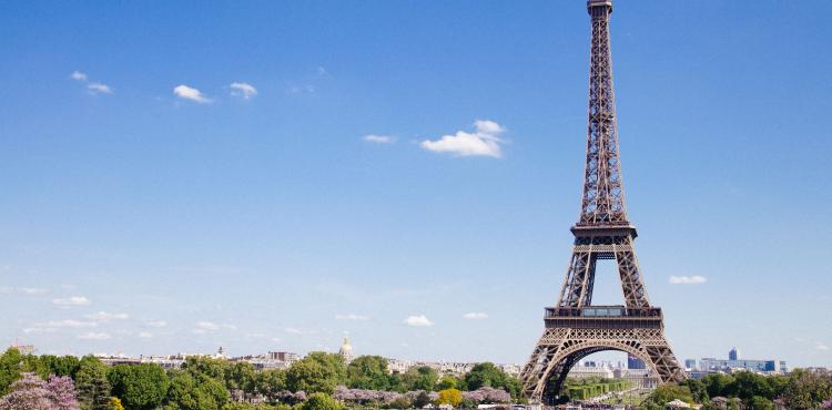 <span>Photo by <a href="https://unsplash.com/@anthonydelanoix?utm_source=unsplash&utm_medium=referral&utm_content=creditCopyText">Anthony DELANOIX</a> on <a href="https://unsplash.com/s/photos/paris?utm_source=unsplash&utm_medium=referral&utm_content=creditCopyText">Unsplash</a></span> Parigi
