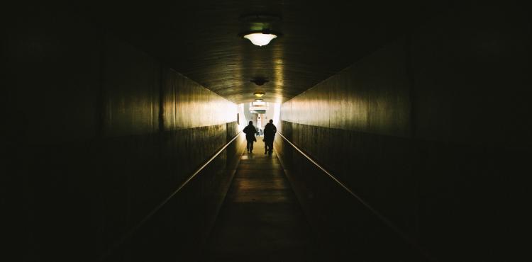 <span>Photo by <a href="https://unsplash.com/@kylejglenn?utm_source=unsplash&utm_medium=referral&utm_content=creditCopyText">Kyle Glenn</a> on <a href="https://unsplash.com/s/photos/transition?utm_source=unsplash&utm_medium=referral&utm_content=creditCopyText">Unsplash</a></span> Transizione energetica