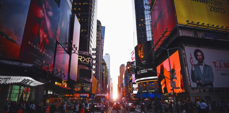 Photo by <a href="https://unsplash.com/@lucabravo?utm_source=unsplash&utm_medium=referral&utm_content=creditCopyText">Luca Bravo</a> on <a href="https://unsplash.com/s/photos/new-york?utm_source=unsplash&utm_medium=referral&utm_content=creditCopyText">Unsplash</a> Export