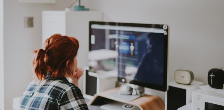 Photo by <a href="https://unsplash.com/@anniespratt?utm_source=unsplash&utm_medium=referral&utm_content=creditCopyText">Annie Spratt</a> on <a href="https://unsplash.com/s/photos/webinar?utm_source=unsplash&utm_medium=referral&utm_content=creditCopyText">Unsplash</a> Formazione