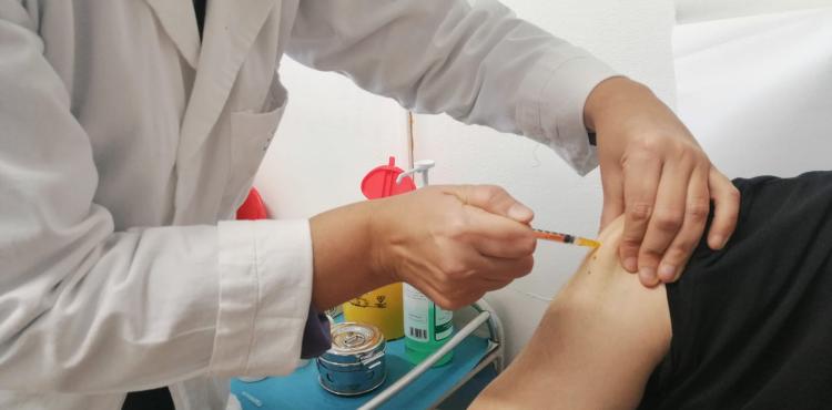 una vaccinazione anti covid una vaccinazione anti covid