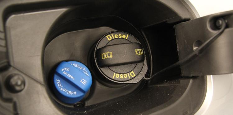 Adblue carburante serbatoio