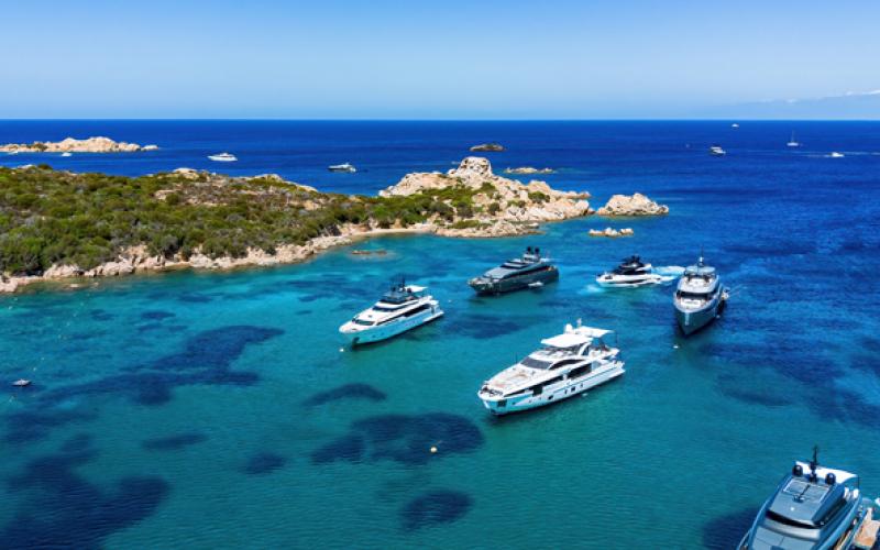 yachts